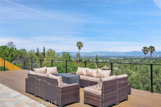 5952 Maury AVE, Woodland Hills, CA 91367