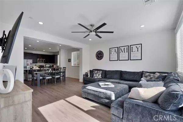Merced, CA 95341,453 Daffodil DR
