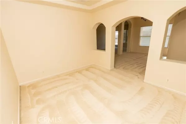 Chowchilla, CA 93610,8185 Lakeshore DR