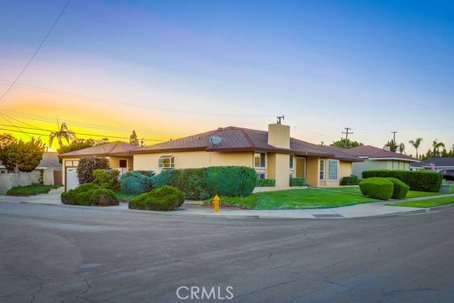 Yorba Linda, CA 92886,4661 Casa Oro DR