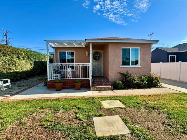 1203 W 134th PL, Compton, CA 90222