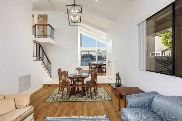 Huntington Beach, CA 92649,3871 Mistral DR