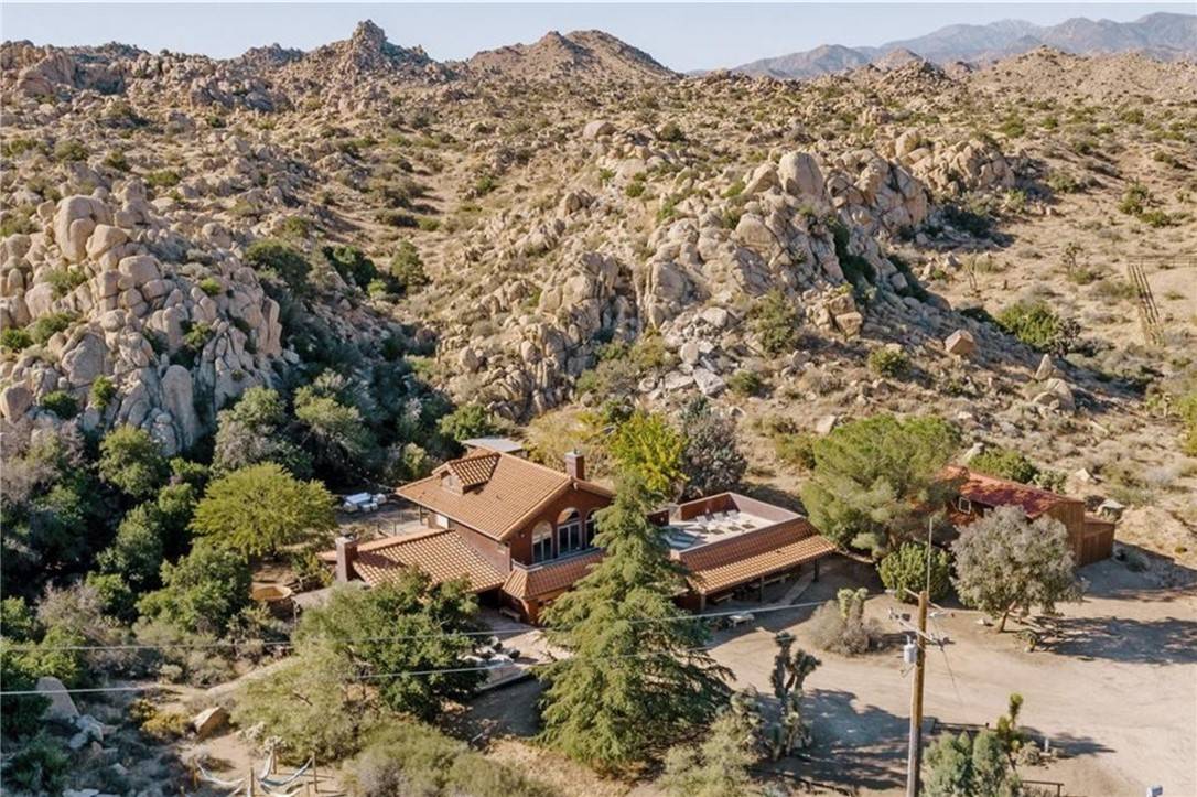 5253 Puente CT, Yucca Valley, CA 92284