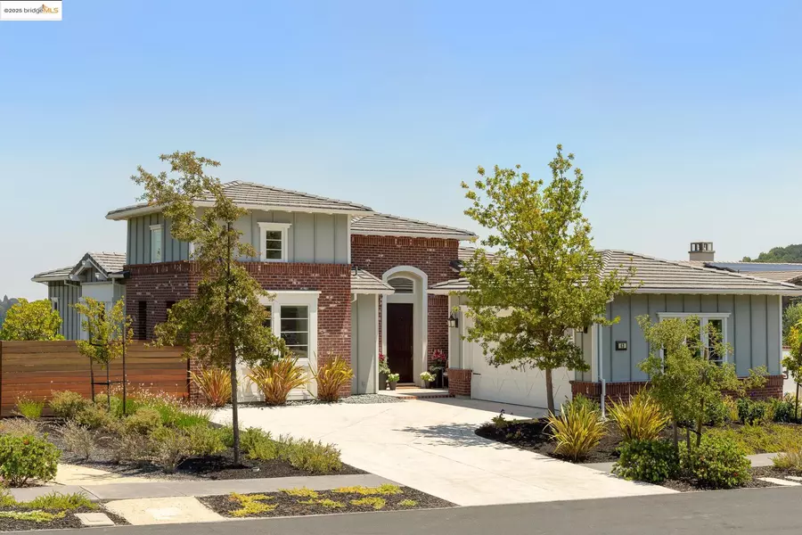63 Tomcat WAY, Orinda, CA 94563