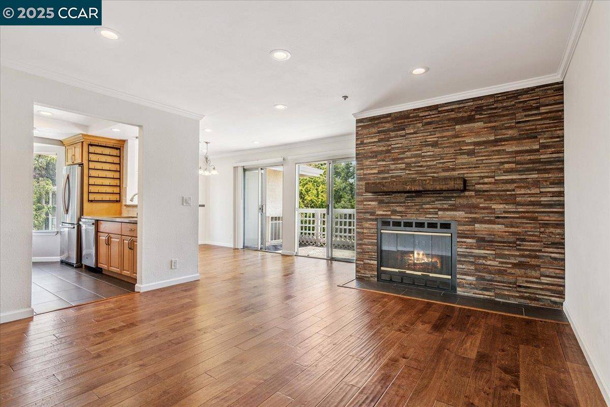 Walnut Creek, CA 94597,2607 Oak Rd F