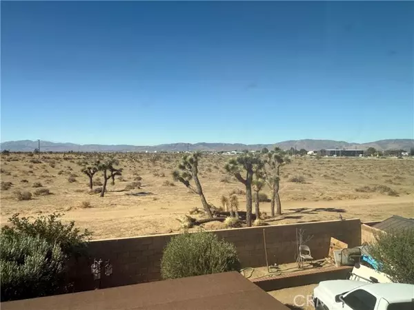 Lancaster, CA 93535,1124 E Avenue K14