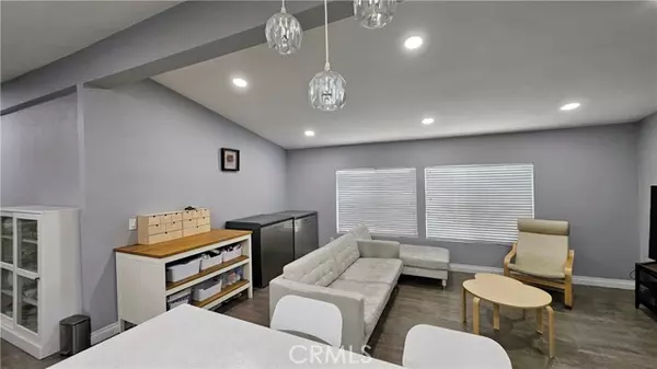 Brea, CA 92821,1051 Site DR 231