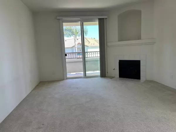 El Cajon, CA 92019,11422 Via Rancho San Diego 84