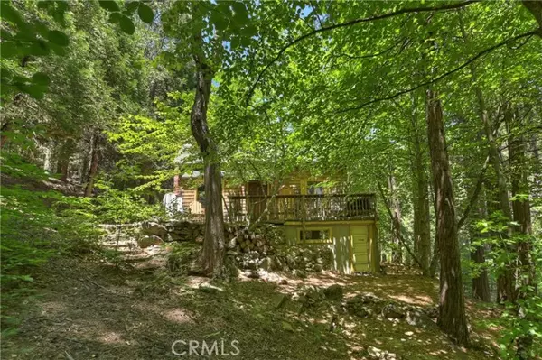 Lake Arrowhead, CA 92317,714 Blue Jay Canyon RD