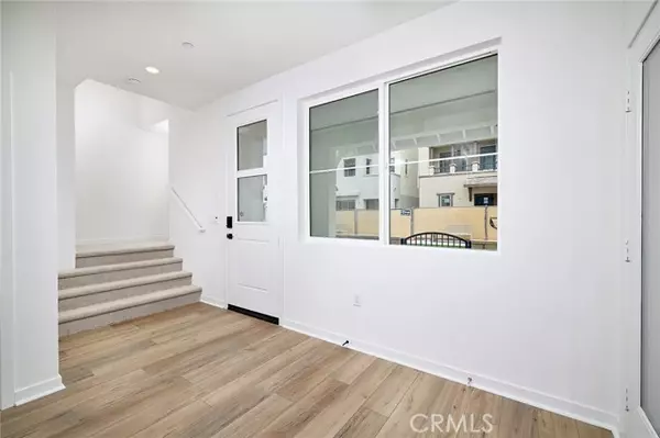 Eastvale, CA 92880,6055 Fairfax DR