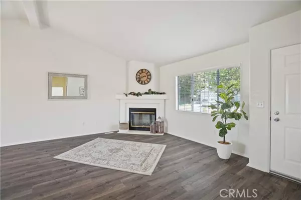 Canyon Country, CA 91351,20128 Shadow Island DR