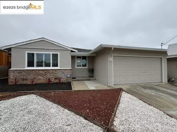 581 Fairway ST, Hayward, CA 94544