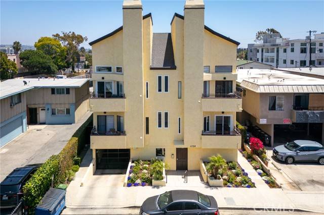 11722 Avon WAY 103, Los Angeles, CA 90066
