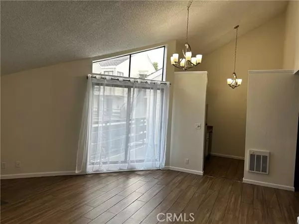 South San Francisco, CA 94080,1 Appian Way ST 710-6