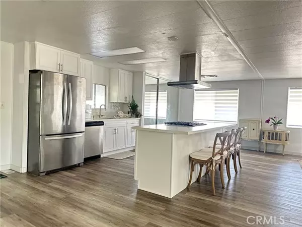 Harbor City, CA 90710,1065 W Lomita BLD 295