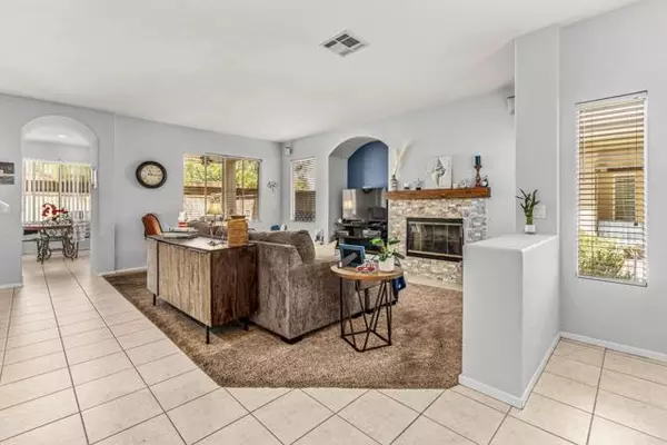 625 Sumner WAY 2, Oceanside, CA 92058