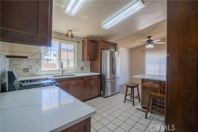 Adelanto, CA 92301,19037 Joshua ST