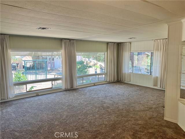 Squaw Valley, CA 93675,38150 Sumac LN