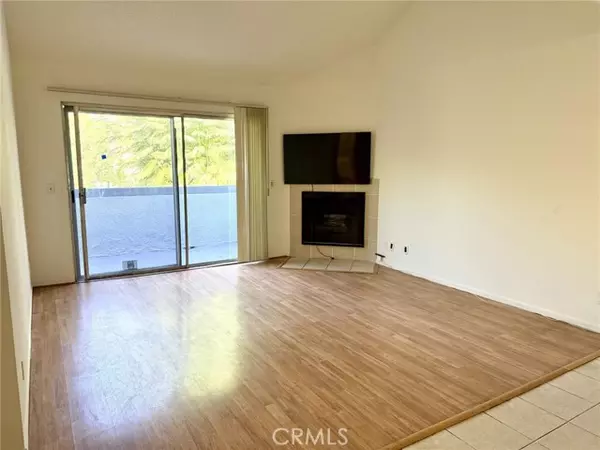 7640 Oso AVE 316, Winnetka, CA 91306