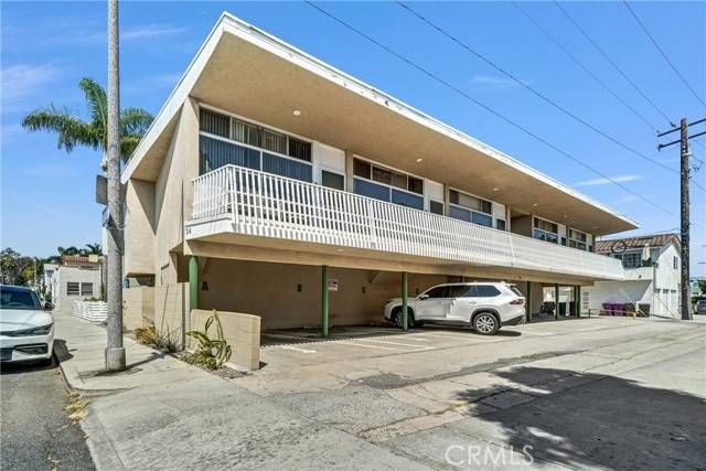 24 Roswell AVE, Long Beach, CA 90803