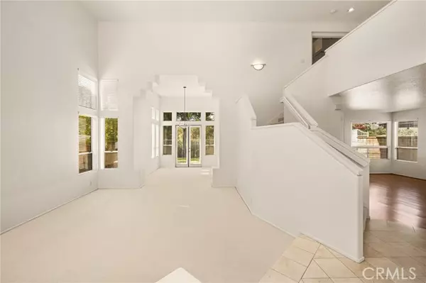 Anaheim Hills, CA 92808,823 S Parkglen PL