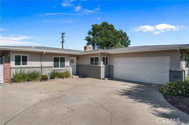 Fontana, CA 92335,9811 Kempster AVE