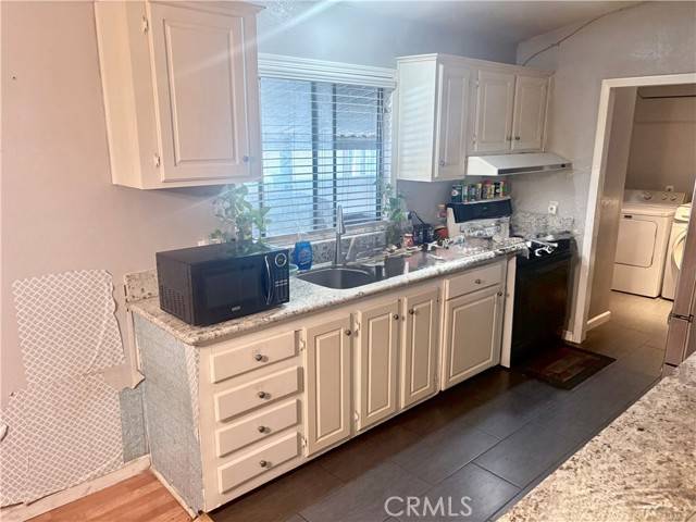 Santa Ana, CA 92704,12300 Lilac AVE 714