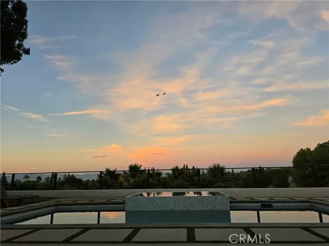 Woodland Hills, CA 91367,5124 Boda PL