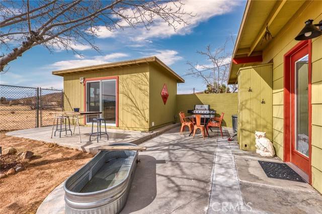 Joshua Tree, CA 92252,2654 Olympic RD