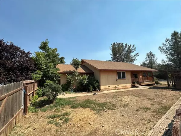 Clearlake Oaks, CA 95423,2240 Spring Valley RD