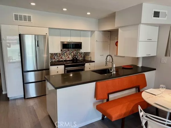 Palm Springs, CA 92264,1655 E Palm Canyon DR 308