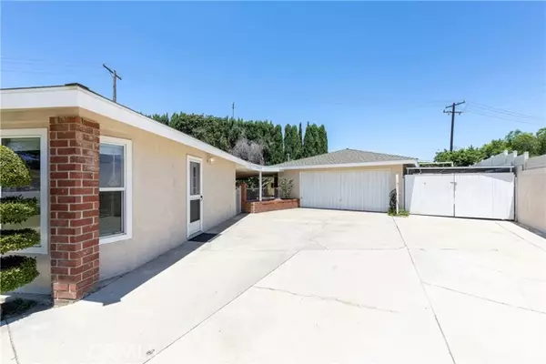 Anaheim Hills, CA 92807,5347 E Bergh DR