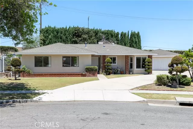 5347 E Bergh DR, Anaheim Hills, CA 92807