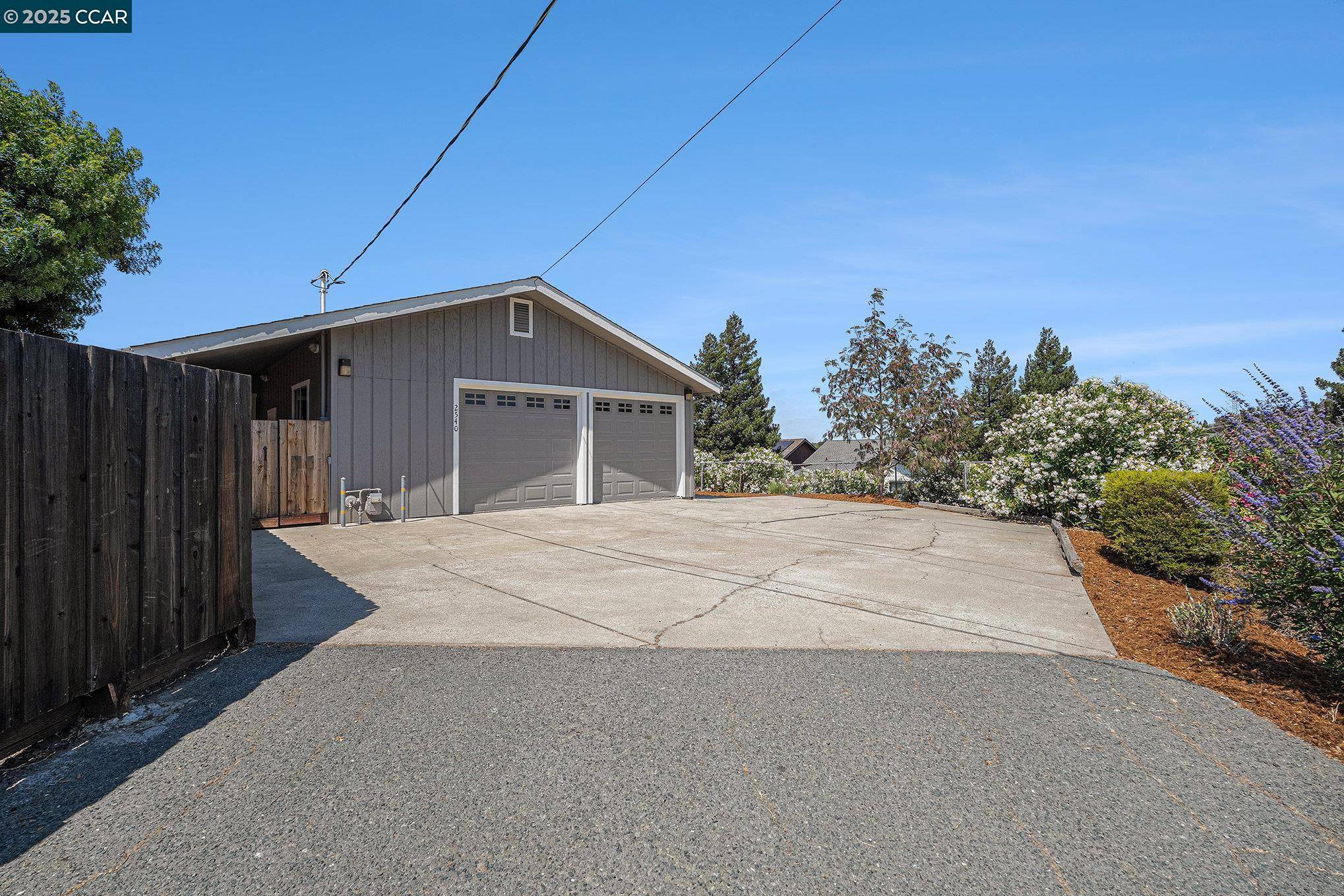 2540 Yale ST, Martinez, CA 94553