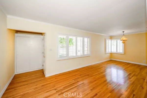 Sunland, CA 91040,11009 Quill AVE