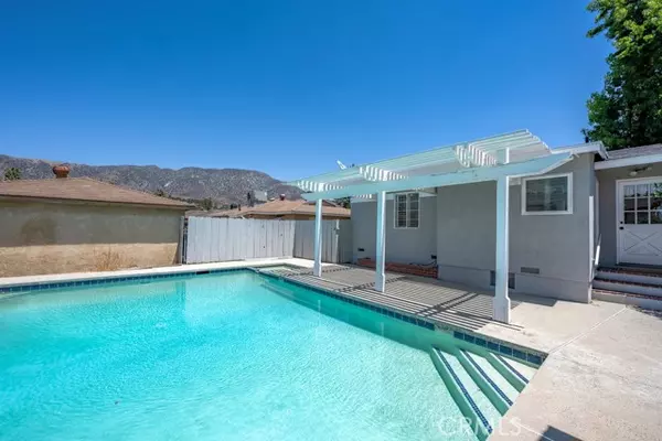 Sunland, CA 91040,11009 Quill AVE