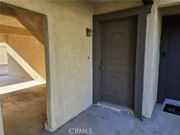 West Covina, CA 91792,1733 E Natalie AVE 4