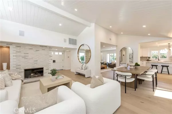 Irvine, CA 92603,19281 Sierra Inez RD
