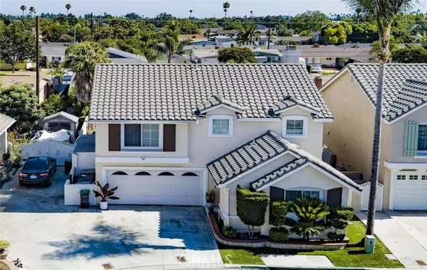 Anaheim, CA 92804,220 S Linhaven CIR