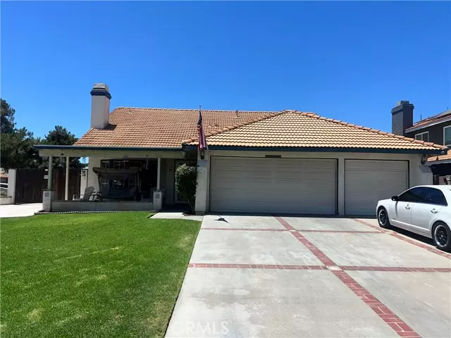 Riverside, CA 92508,8751 Rosebay CT