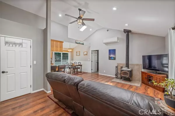 Mariposa, CA 95338,7082 Hites Cove RD