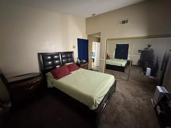 San Jacinto, CA 92583,1365 Yorktown CIR