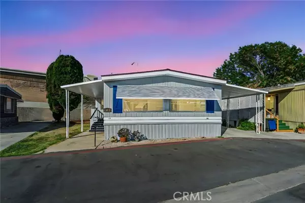 Tustin, CA 92780,141 E Coronado LN