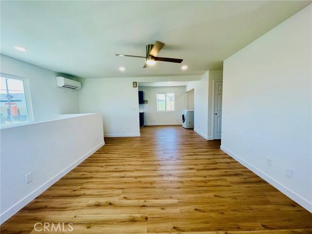 Los Angeles, CA 90007,1332 W 20th ST 1334