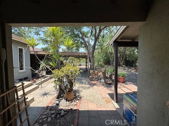 San Bernardino, CA 92404,984 E Lynwood DR