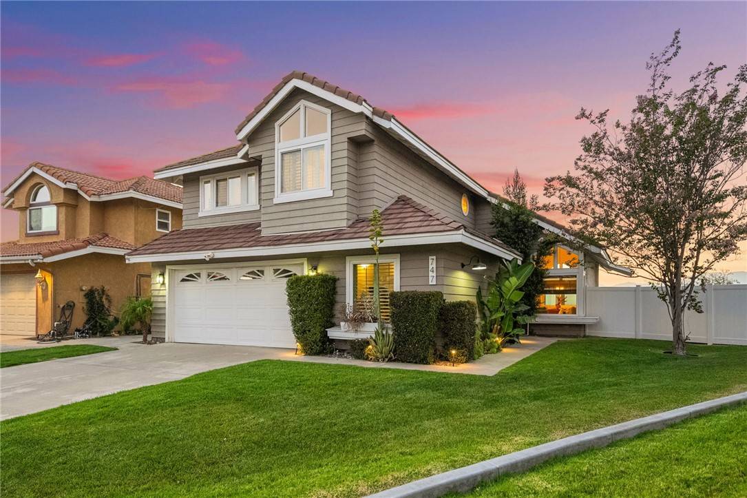 Corona, CA 92882,747 Highland View DR