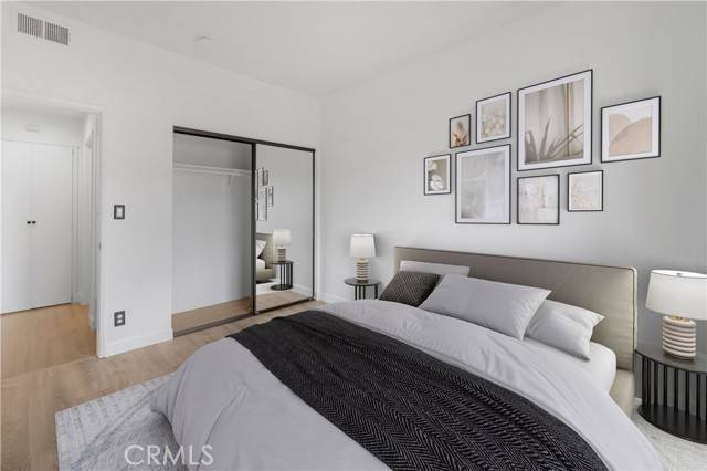 Pasadena, CA 91101,221 S Oak Knoll AVE 210