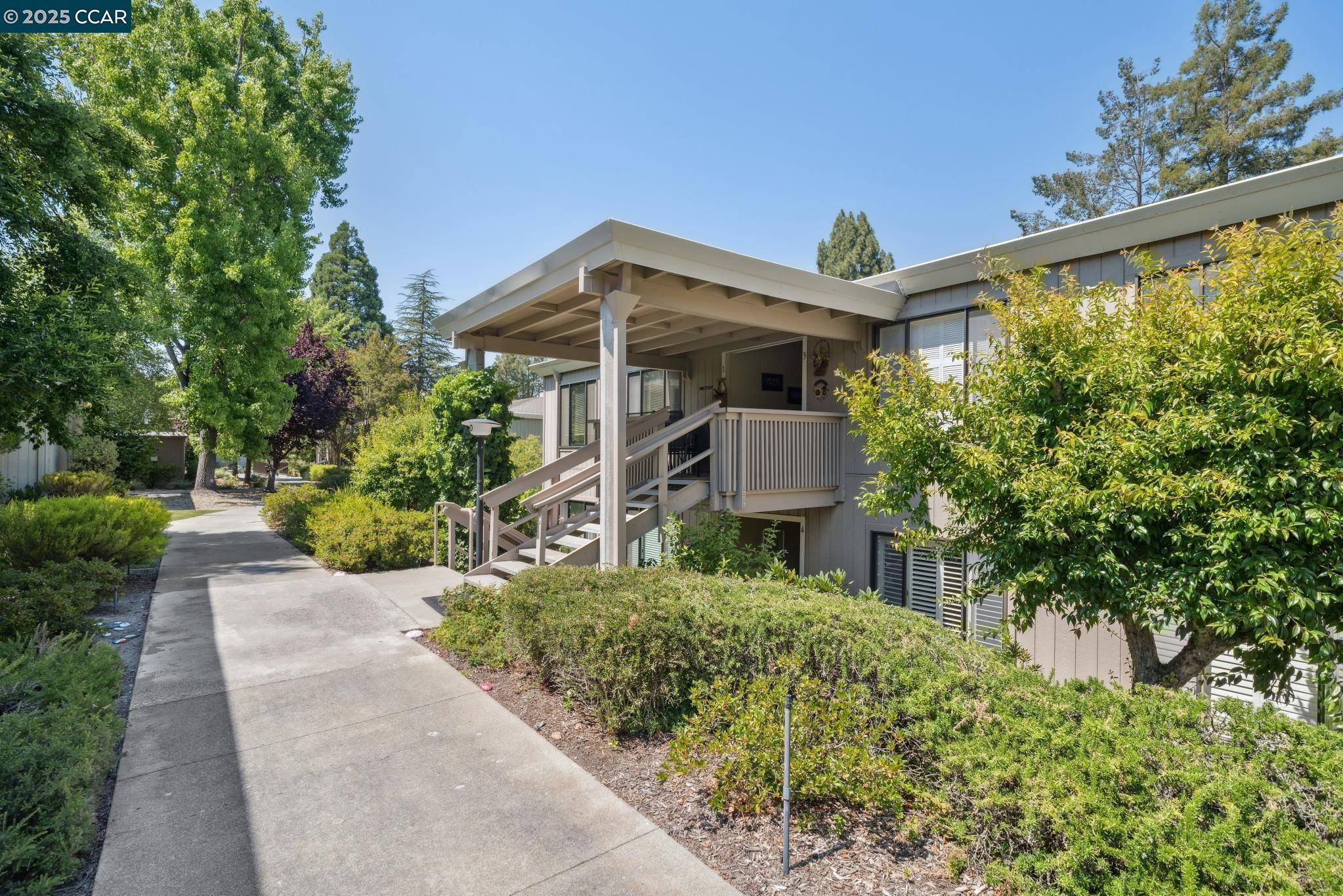 Walnut Creek, CA 94595,1150 Canyonwood Court 4
