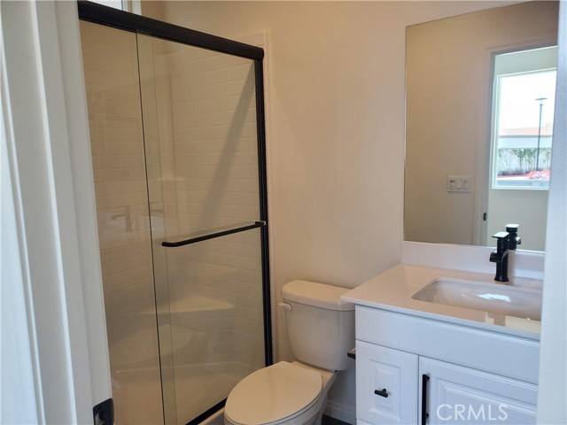 Santa Ana, CA 92701,252 North Standard