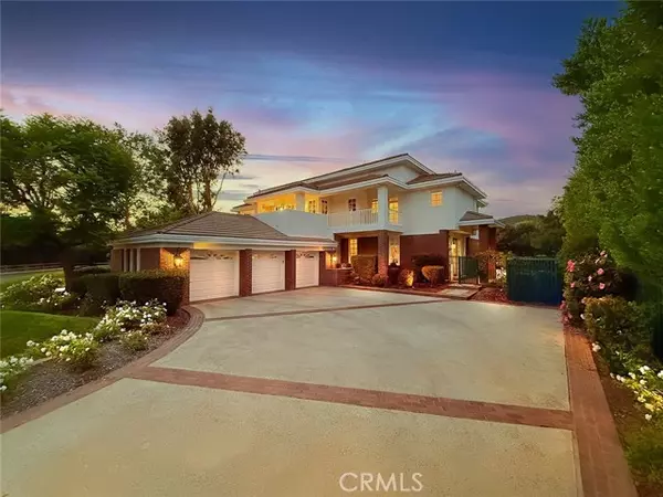 Westlake Village, CA 91362,5135 Island Forest PL